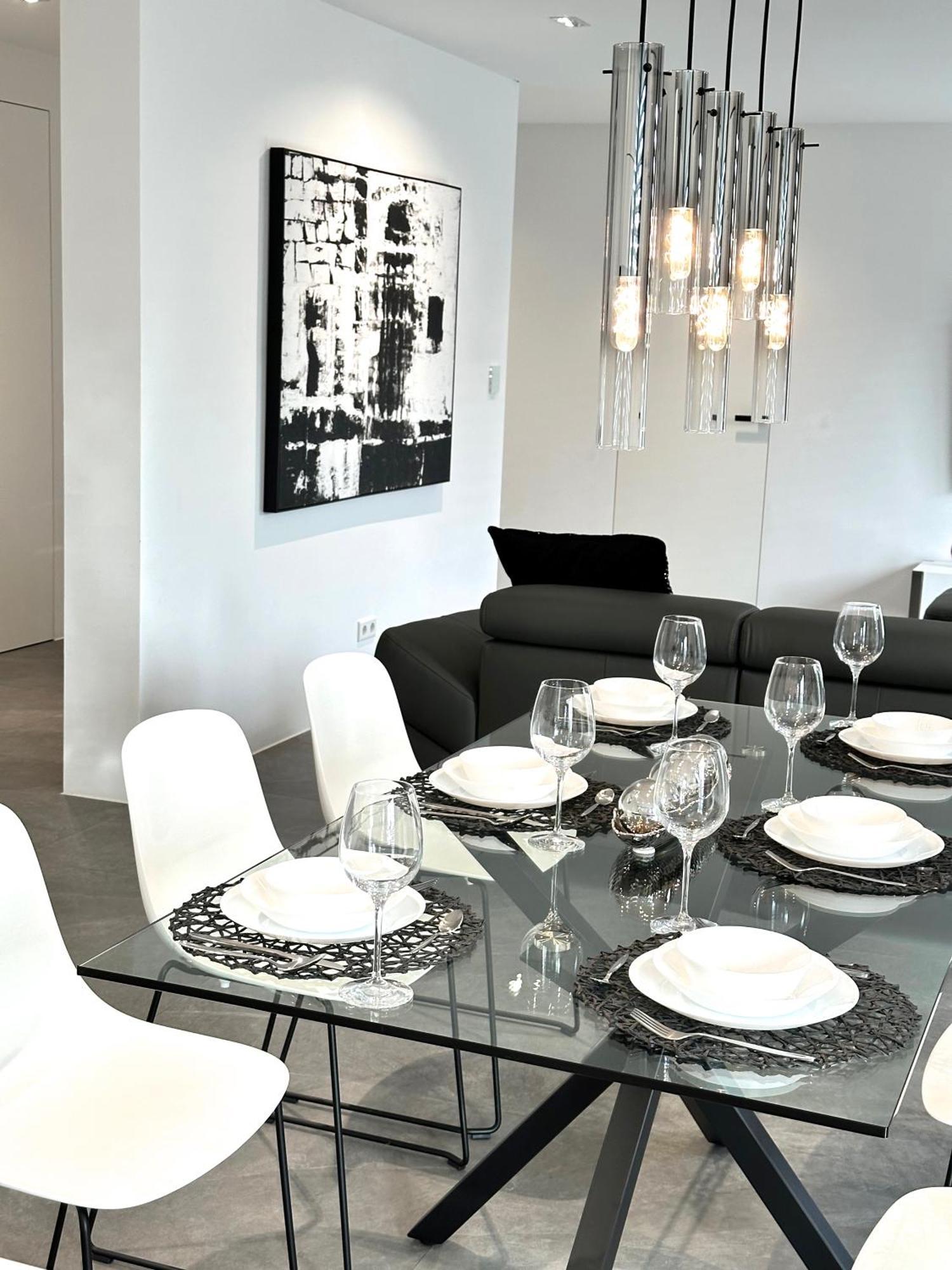 Ferienwohnung Black White Raubling Zewnętrze zdjęcie