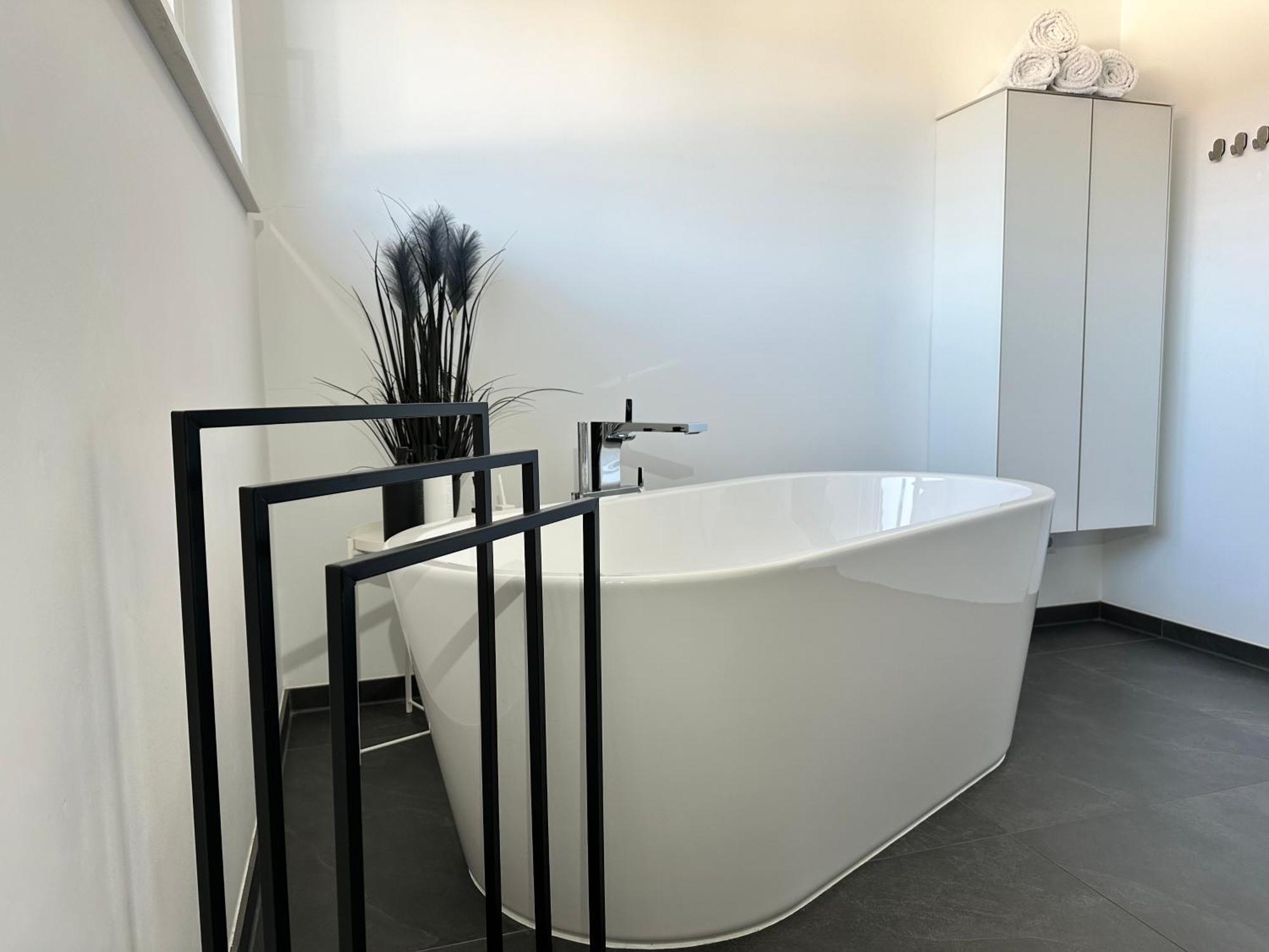 Ferienwohnung Black White Raubling Zewnętrze zdjęcie