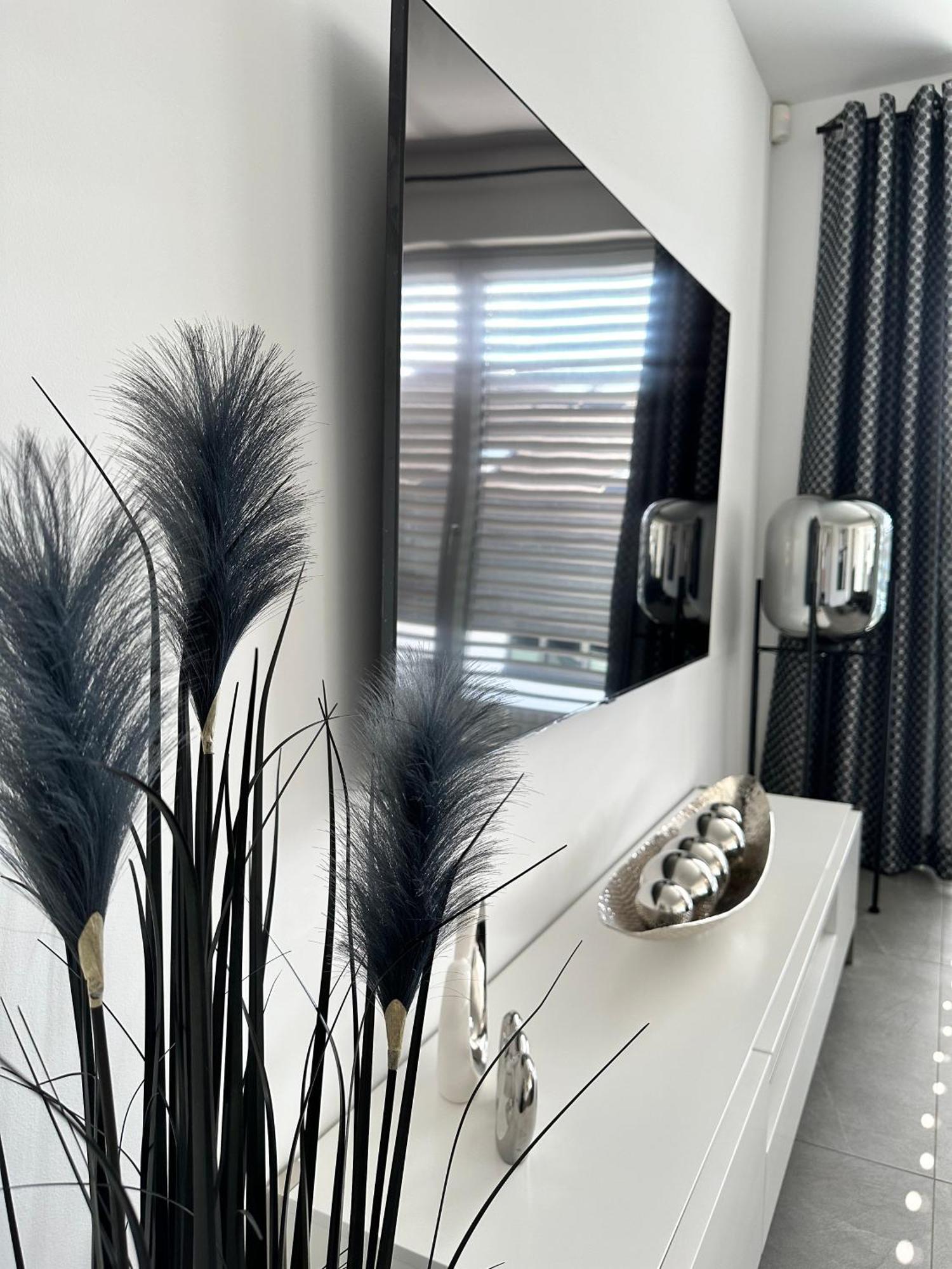 Ferienwohnung Black White Raubling Zewnętrze zdjęcie
